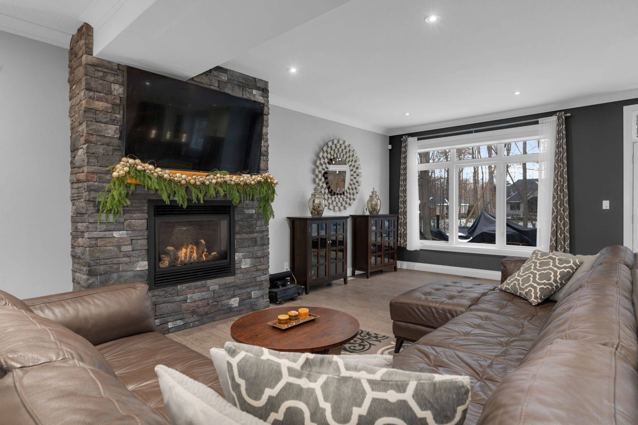 Springwater, ON L9X 0J2,17 Black Creek TRL