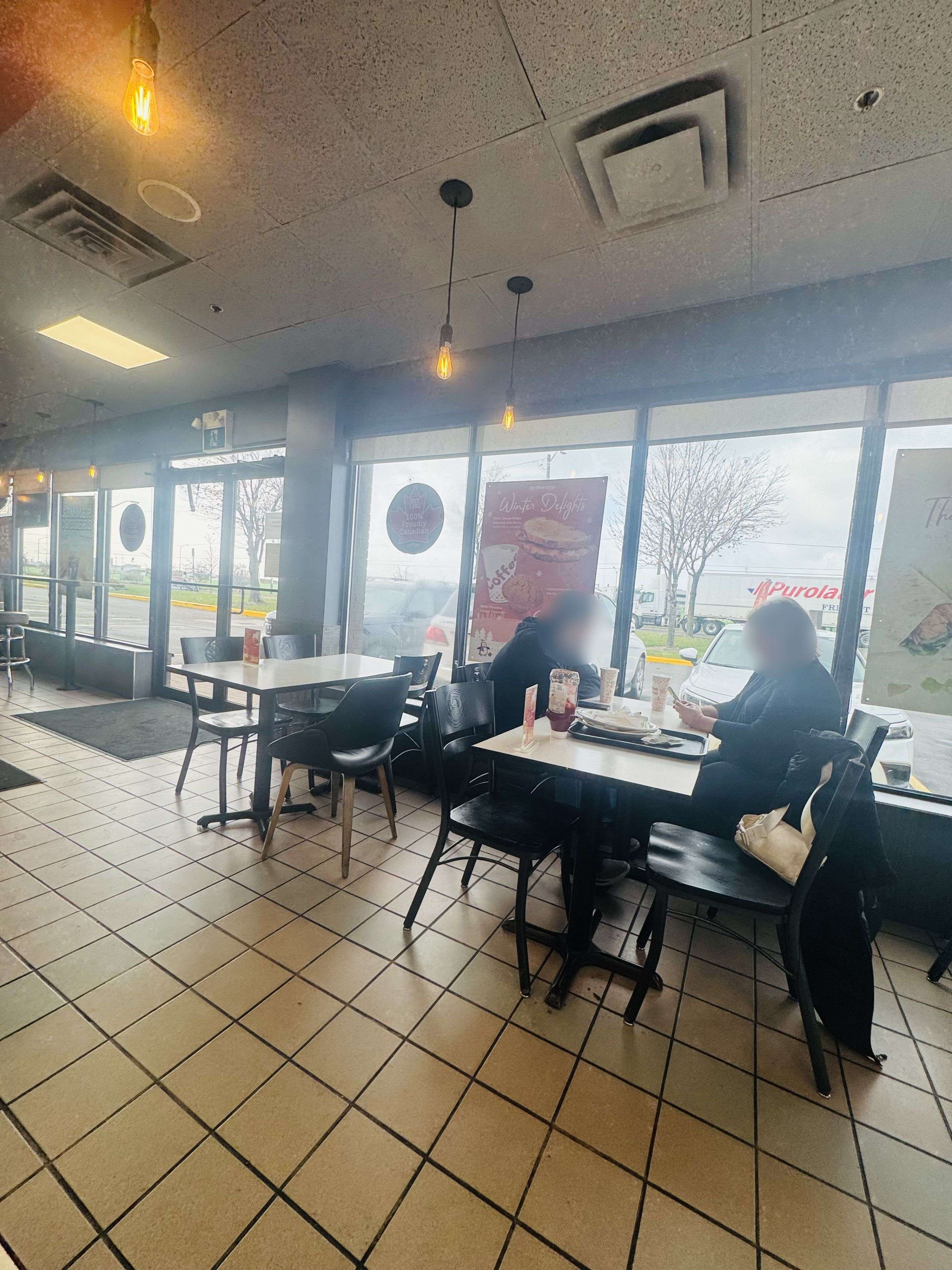 Toronto W10, ON M9W 5X8,215 Carlingview DR