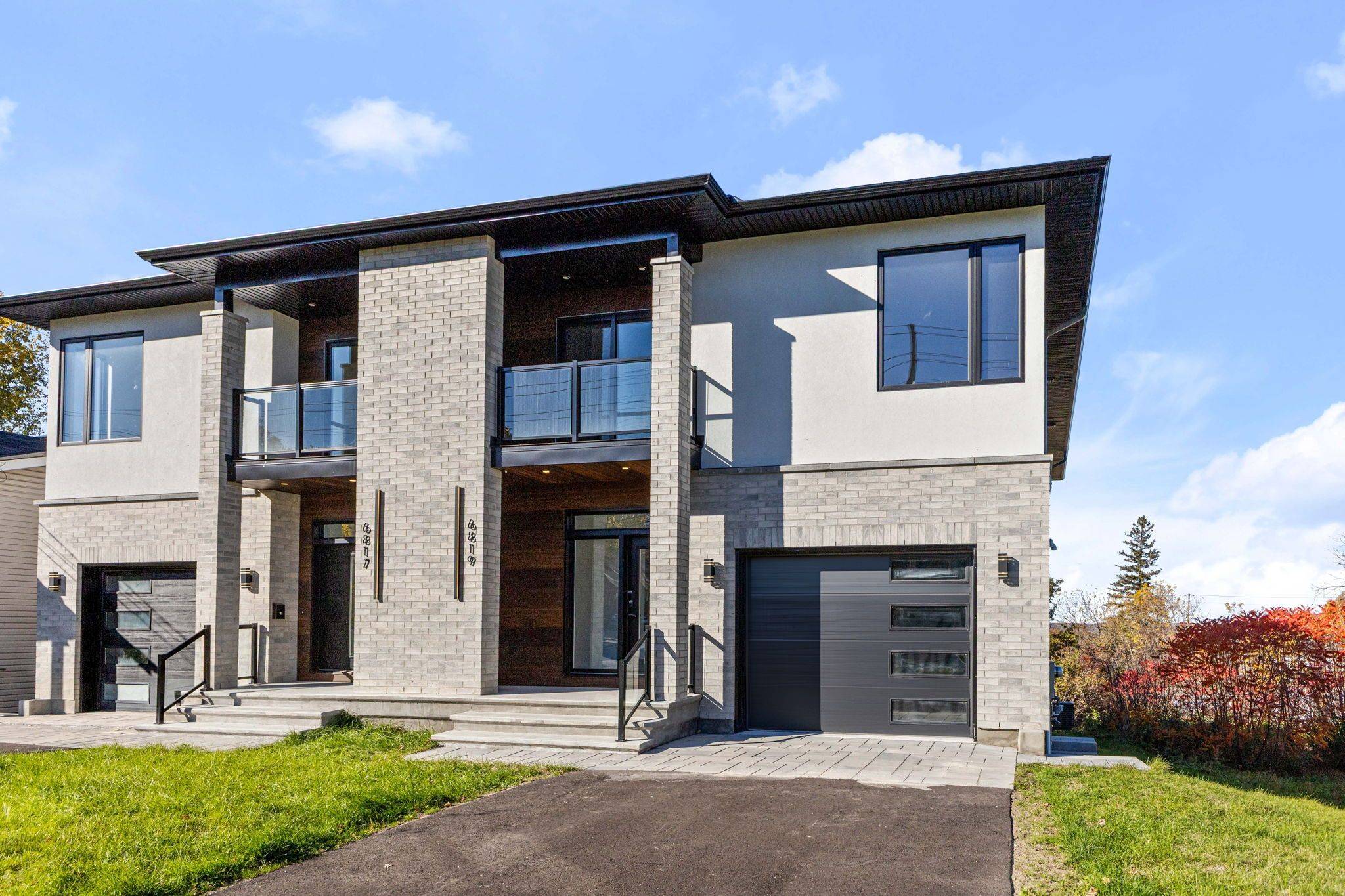 Orleans - Convent Glen And Area, ON K1C 1H4,6819 Notre Dame ST