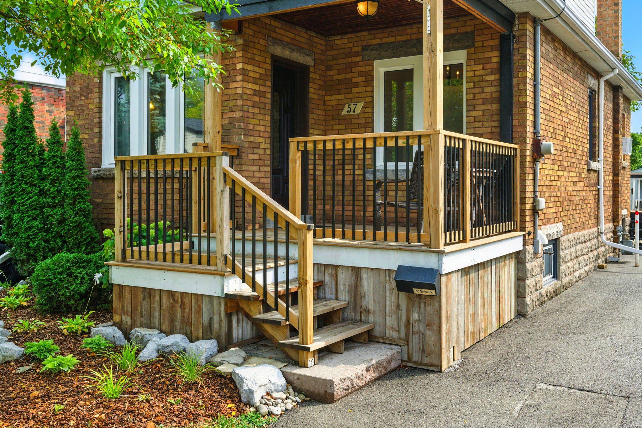 Hamilton, ON L9A 3L3,57 Highcliffe AVE