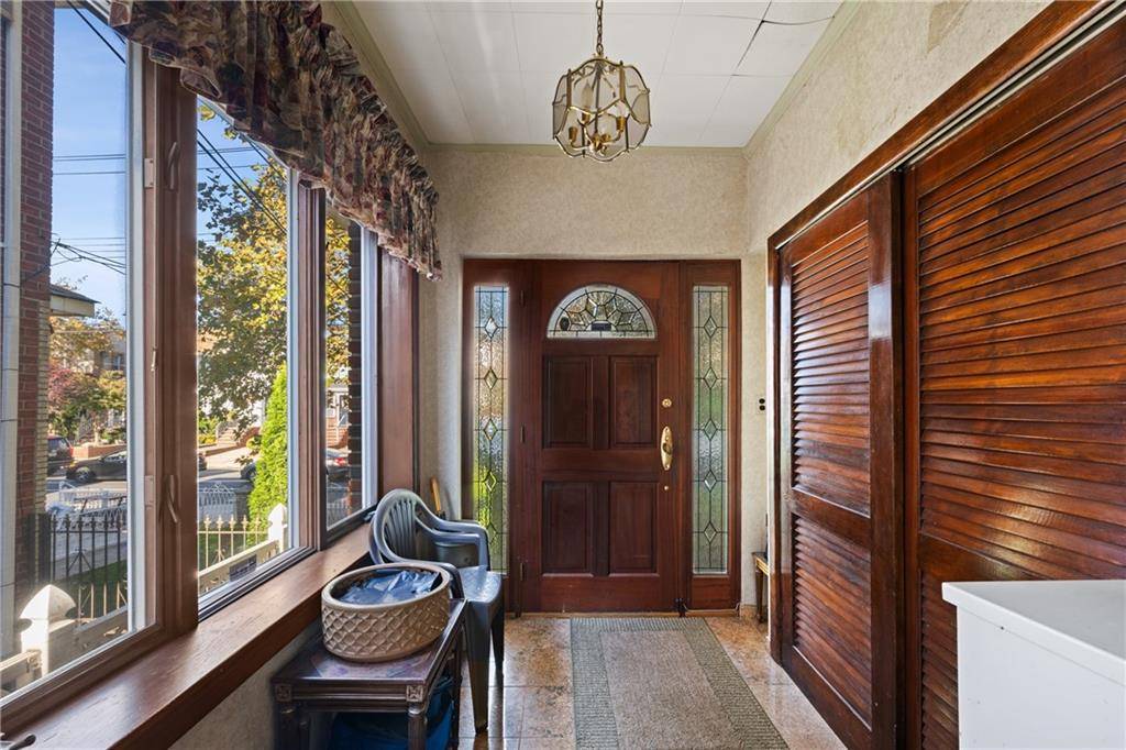 Brooklyn, NY 11228,1040 84th ST