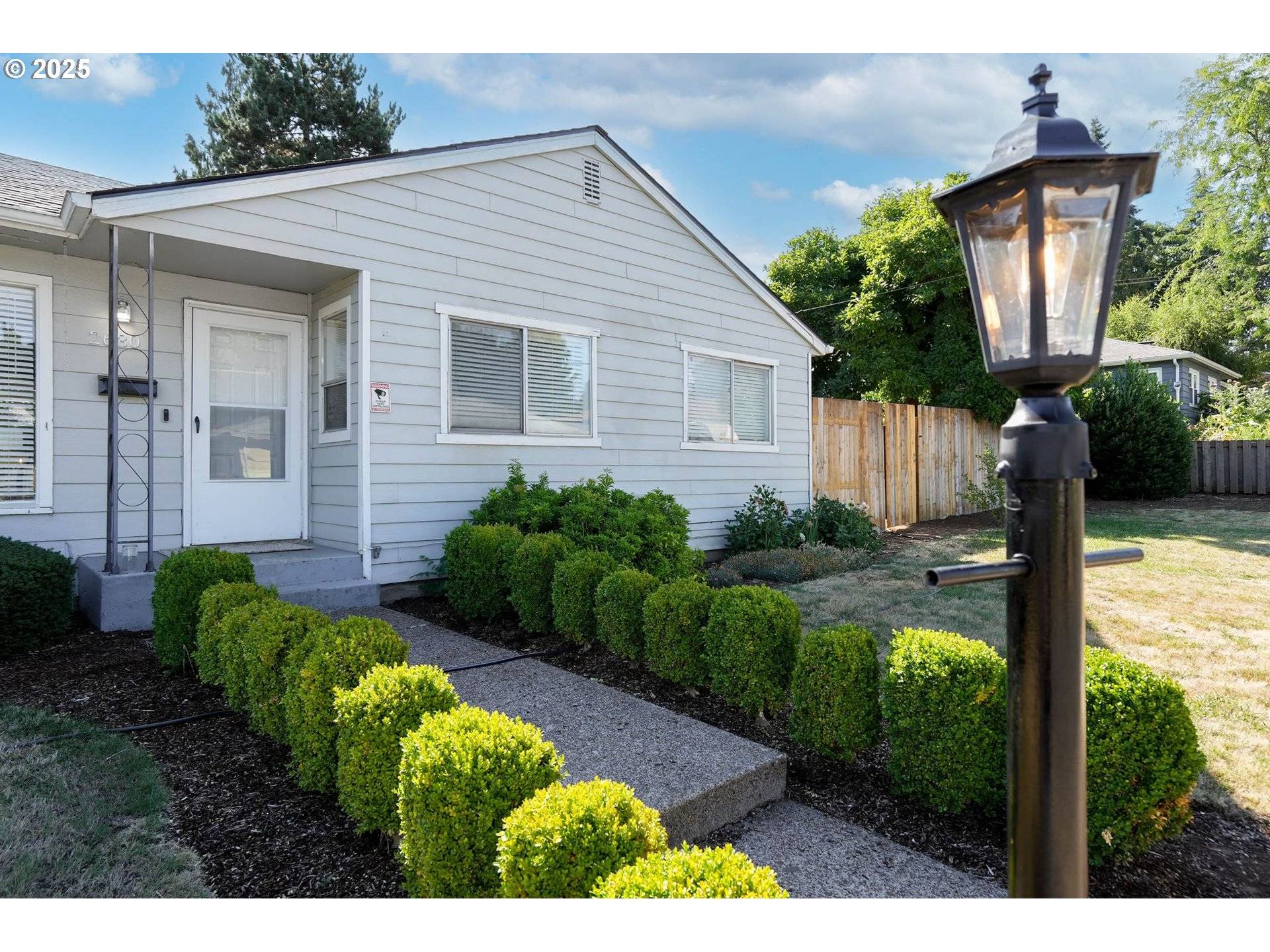 Salem, OR 97302,2630 MOUNTAIN VIEW DR S