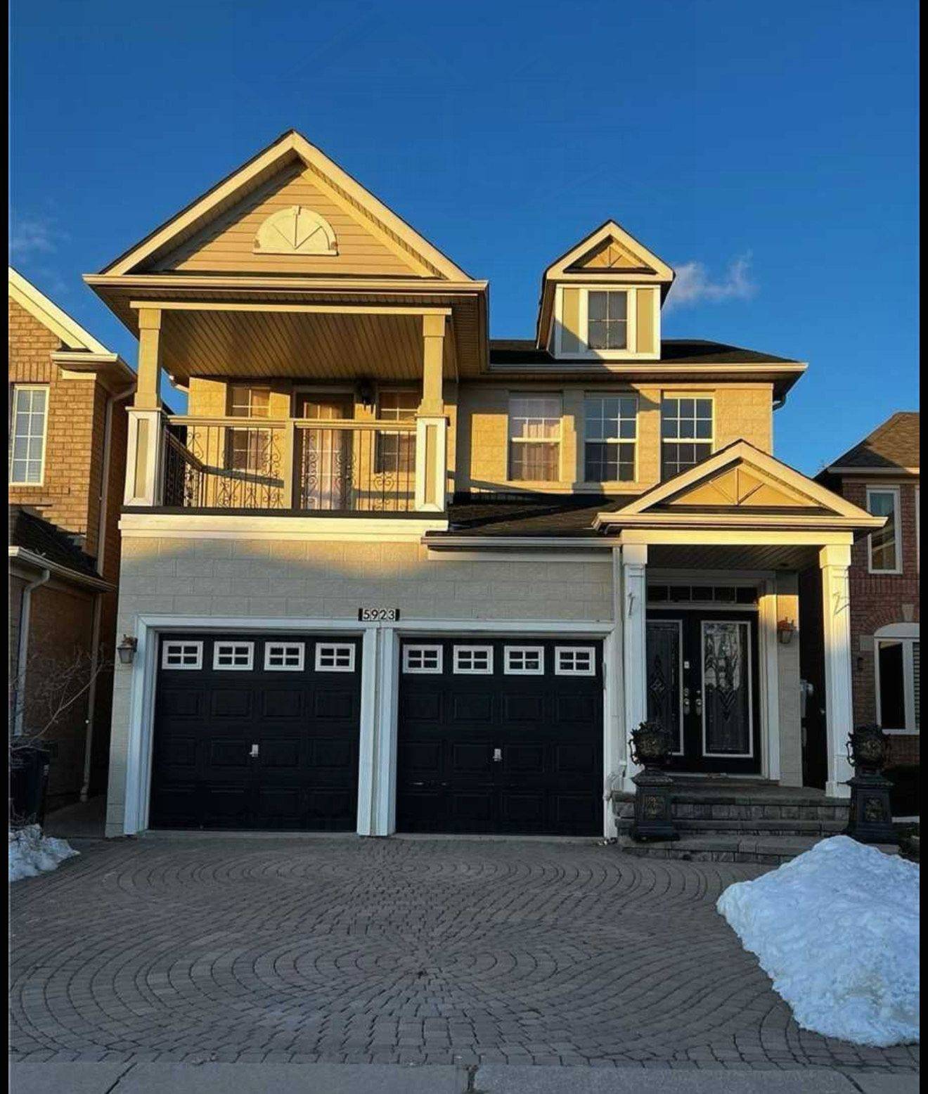 Mississauga, ON L5V 2Z3,5923 Sidmouth ST