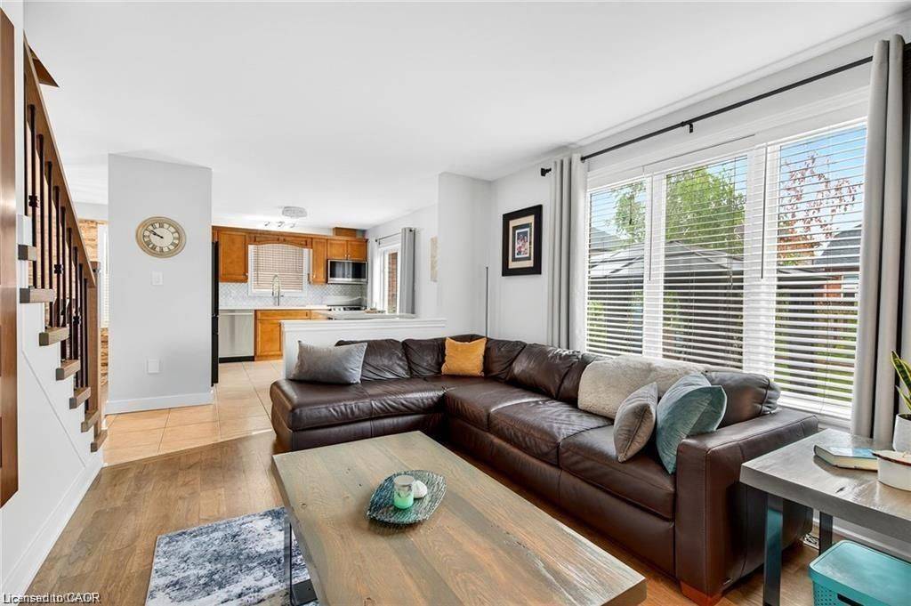 Hamilton, ON L0R 1C0,39 Wilbur DR