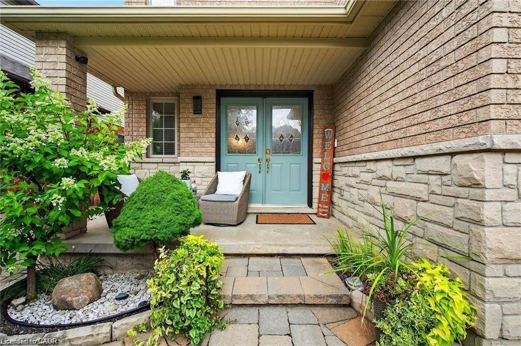 Hamilton, ON L0R 1C0,39 Wilbur DR