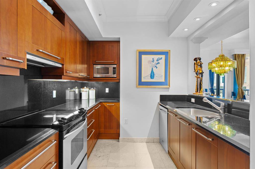 Fort Lauderdale, FL 33301,333 Las Olas Way #2308