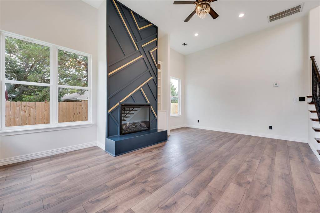 Waxahachie, TX 75165,1209 Northview Drive