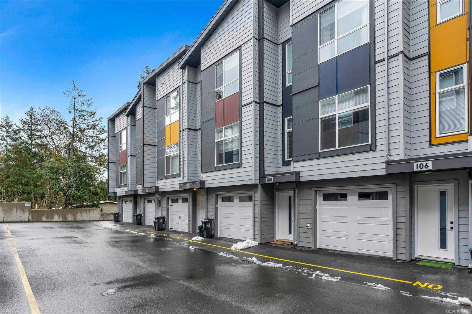 Langford, BC V9C 0R2,2130 Triangle Trail #108