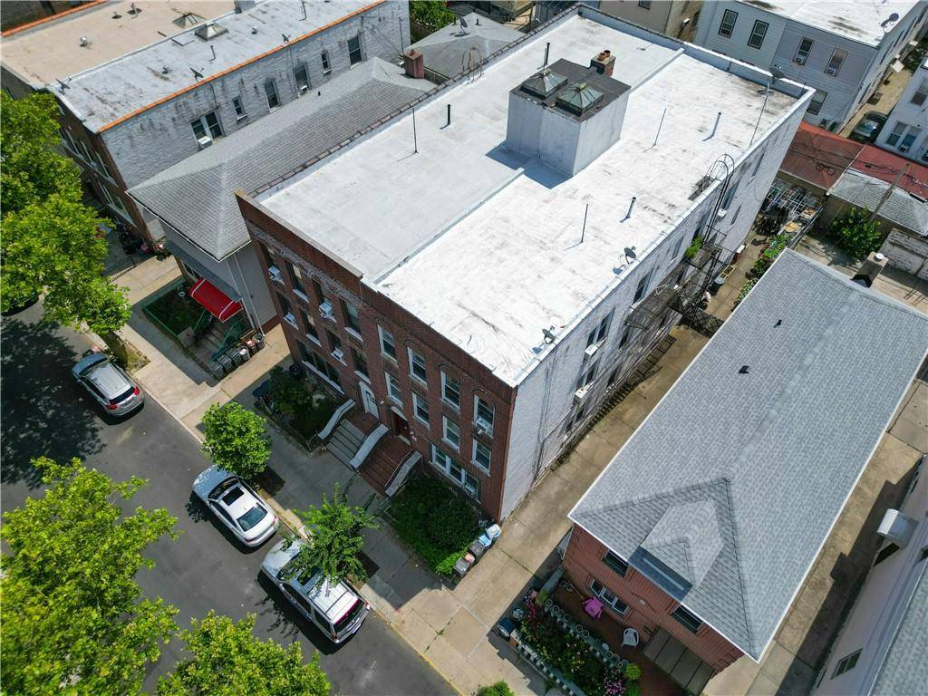 Brooklyn, NY 11204,2040 73rd ST