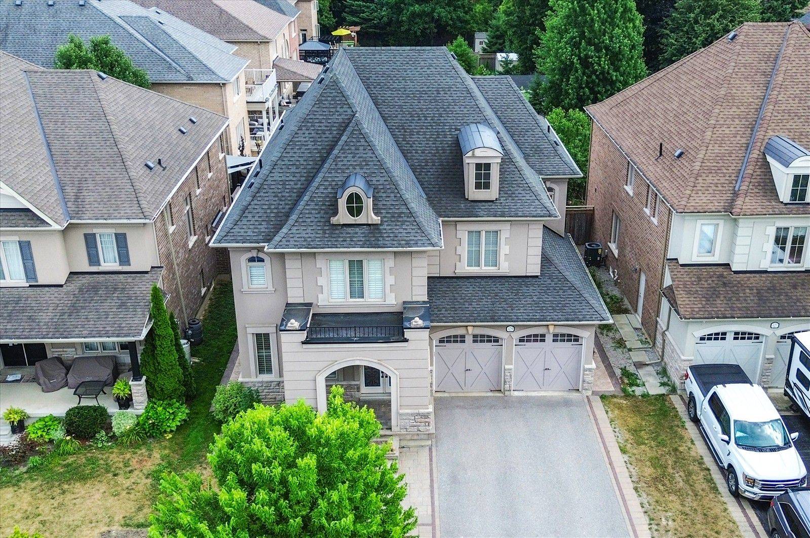 Pickering, ON L1W 2M8,429 Staghorn RD