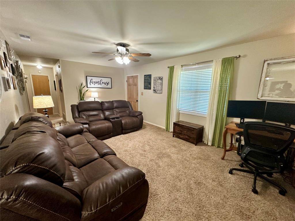 Seymour, TX 76380,2237 US-277B