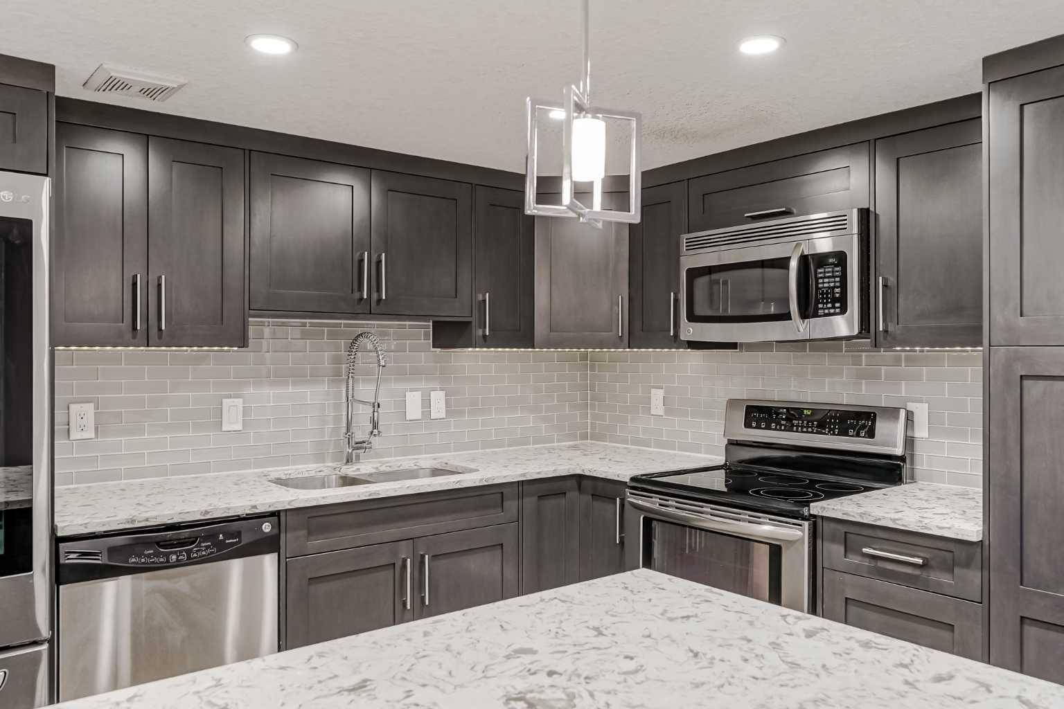 Calgary, AB T2P3T9,1100 8 AVE SW #507