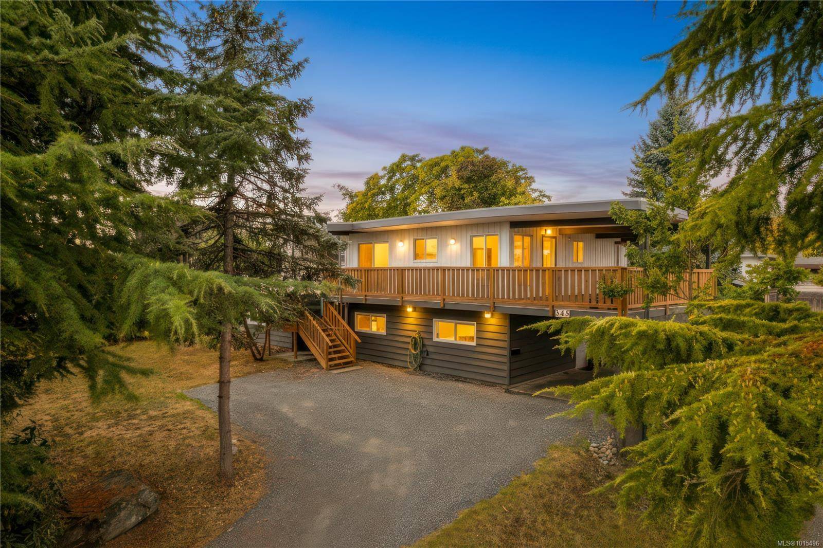 Nanaimo, BC V9R 3R8,345 Howard Ave