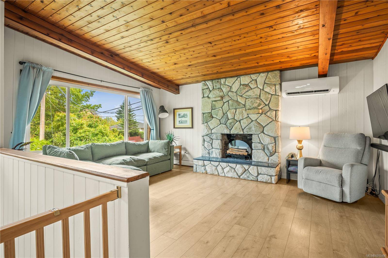 Nanaimo, BC V9R 3R8,345 Howard Ave