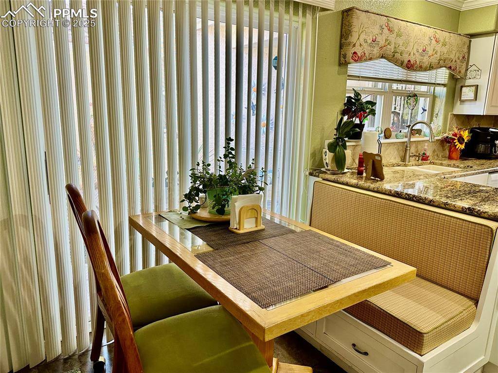 Pueblo, CO 81001,4402 Turnberry Crest