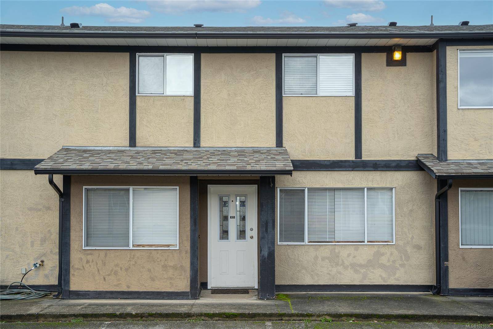 Duncan, BC V9L 2Y8,2525 Dingwall St #103