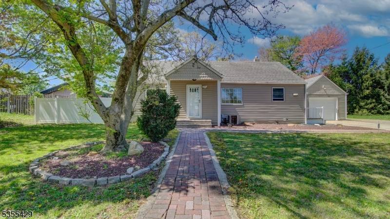 East Brunswick Twp., NJ 08816,23 Serviss Ave