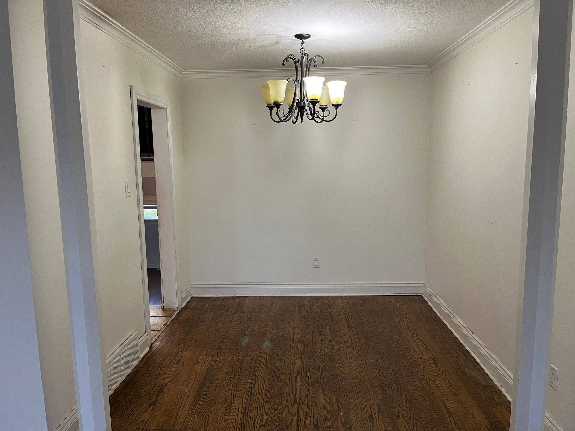 Toronto W05, ON M3N 1S1,33 Bimini CRES W