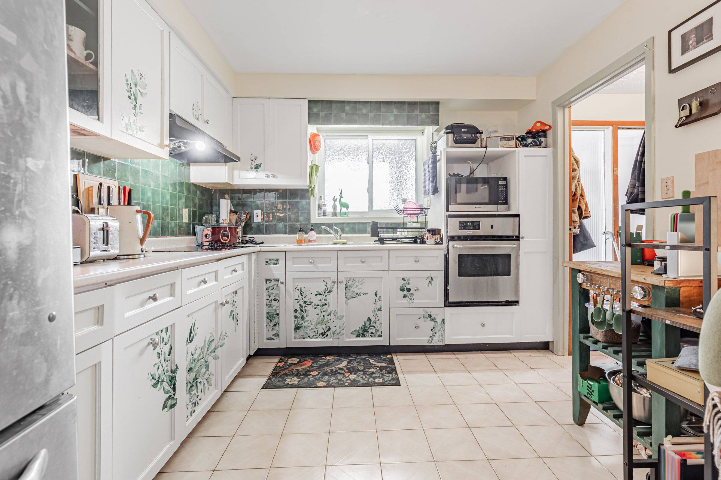 Toronto E01, ON M4J 1B9,333 Bain AVE