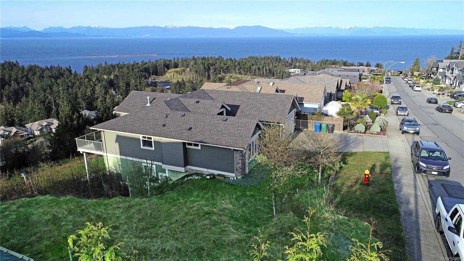 Nanaimo, BC V9T 0A7,4666 Laguna Way