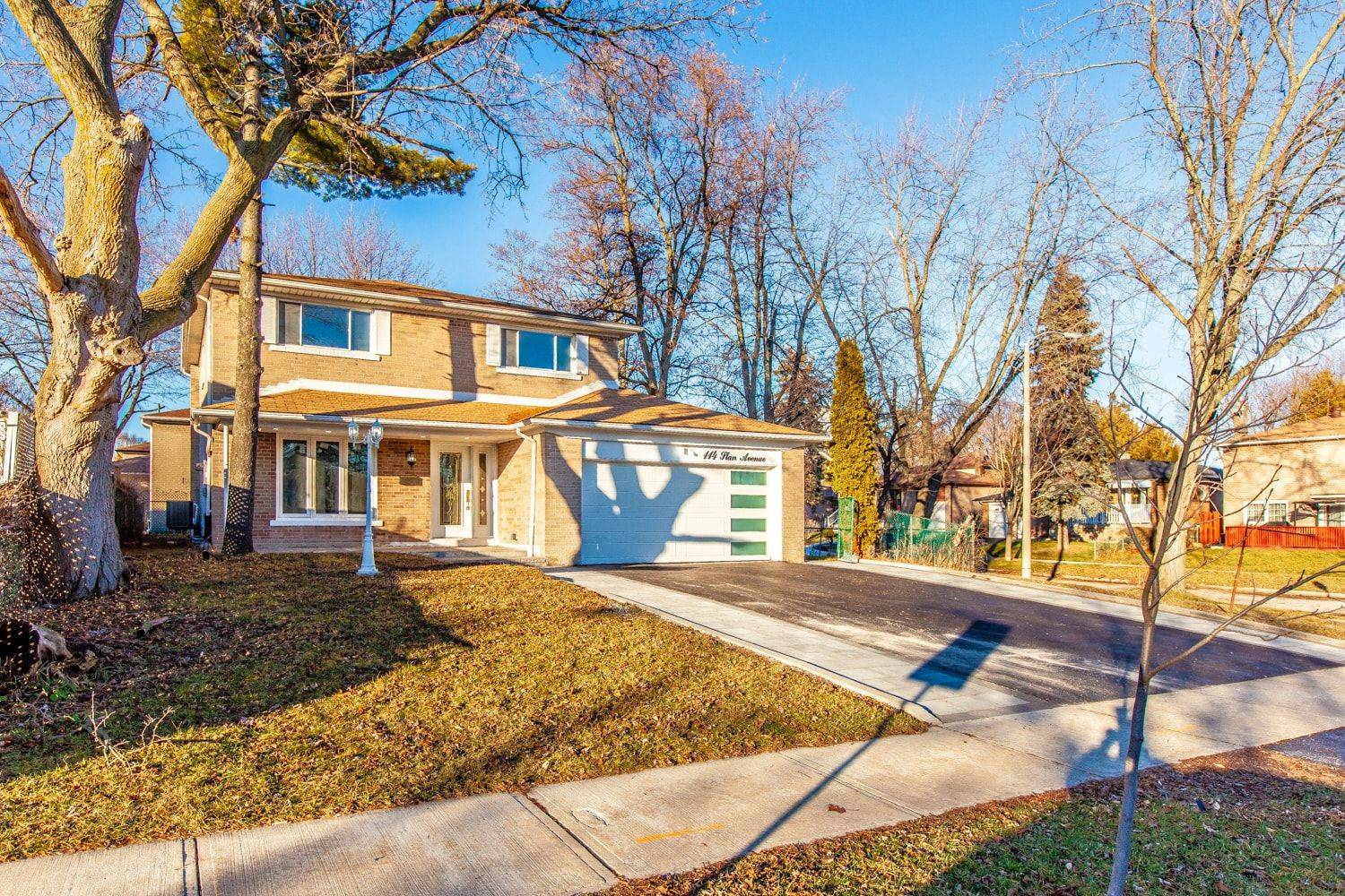 Toronto E09, ON M1G 3B8,114 Slan AVE