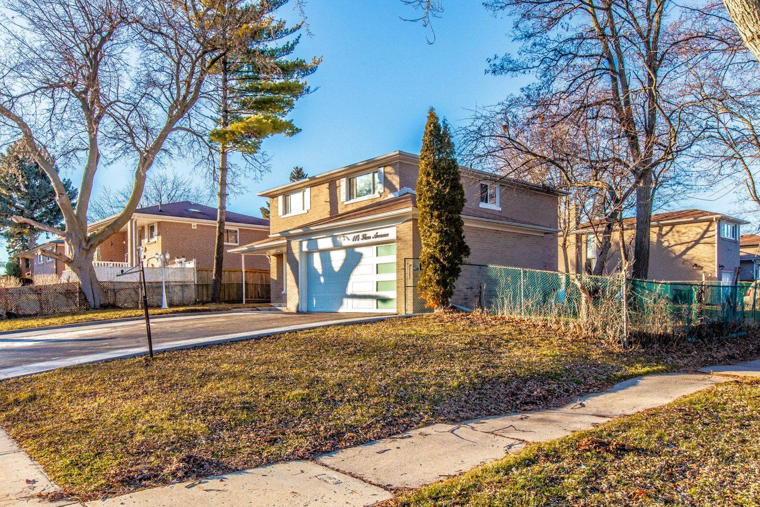 Toronto E09, ON M1G 3B8,114 Slan AVE