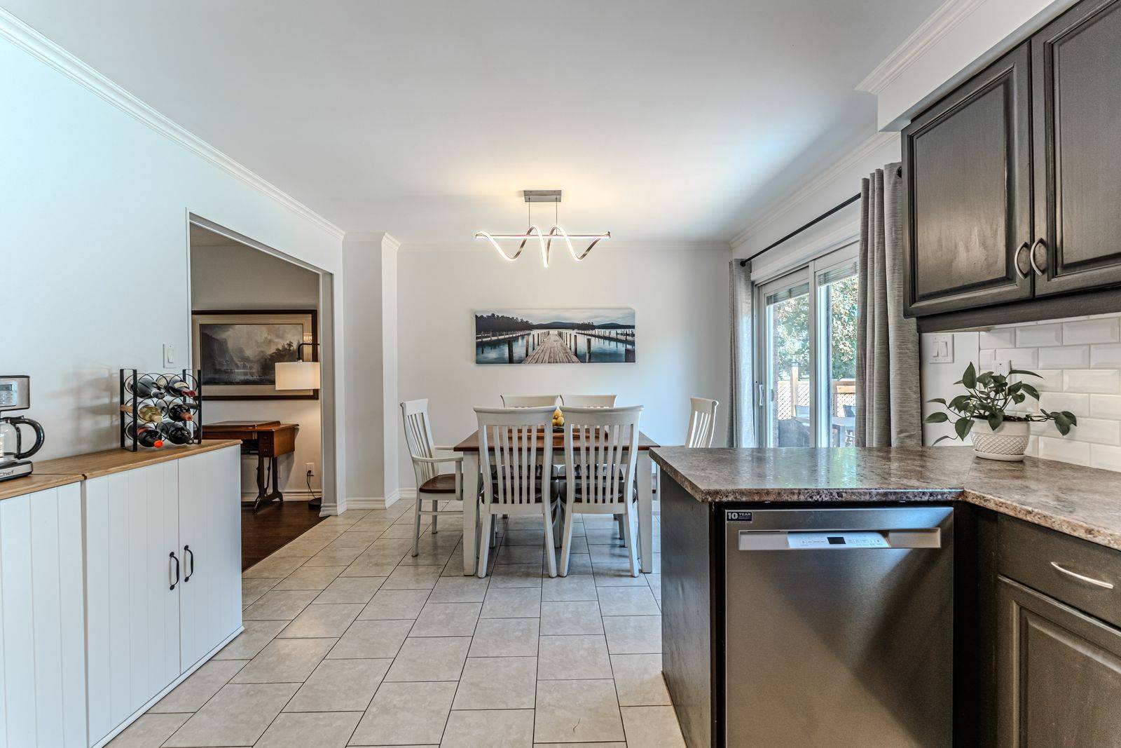 Orillia, ON L3V 7R6,2 Carmichael CT