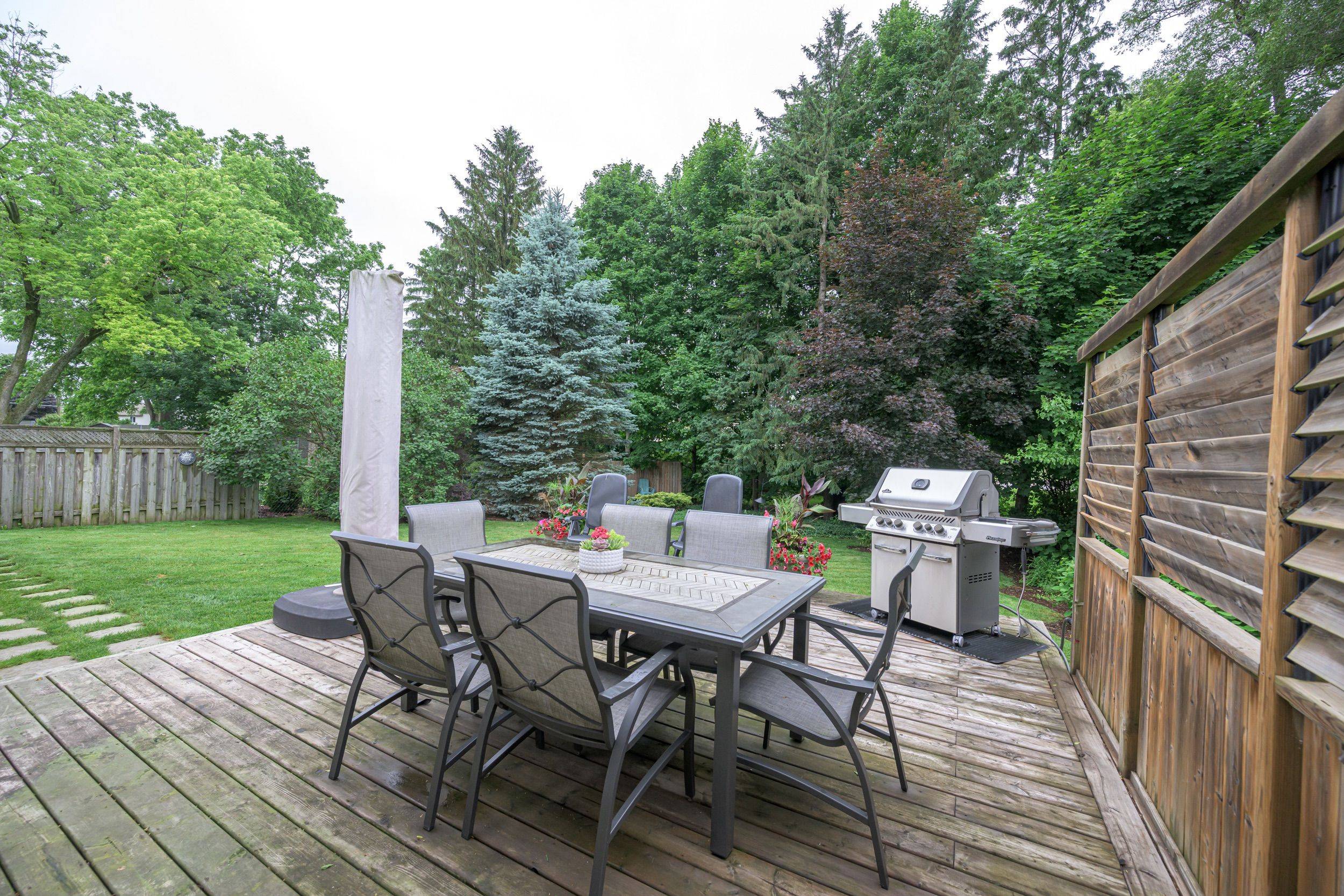 London North, ON N5X 1Y1,643 Dunboyne CRES