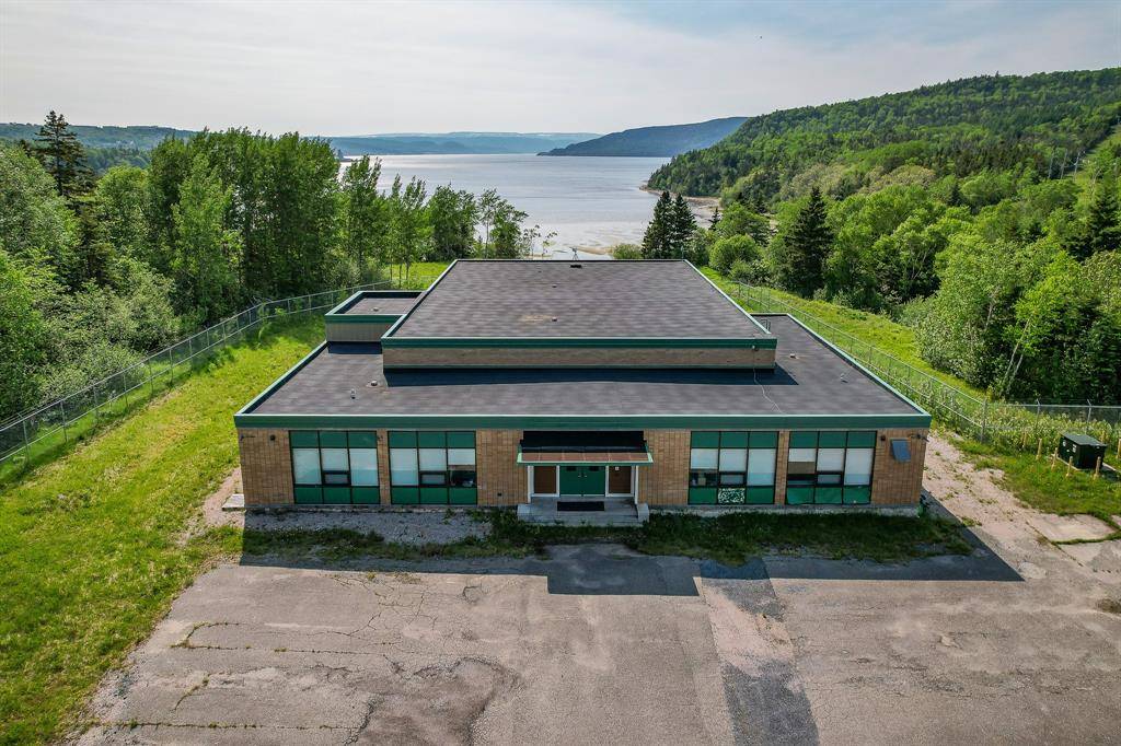 Corner Brook, NL A2H 6B9,55 North Shore Highway