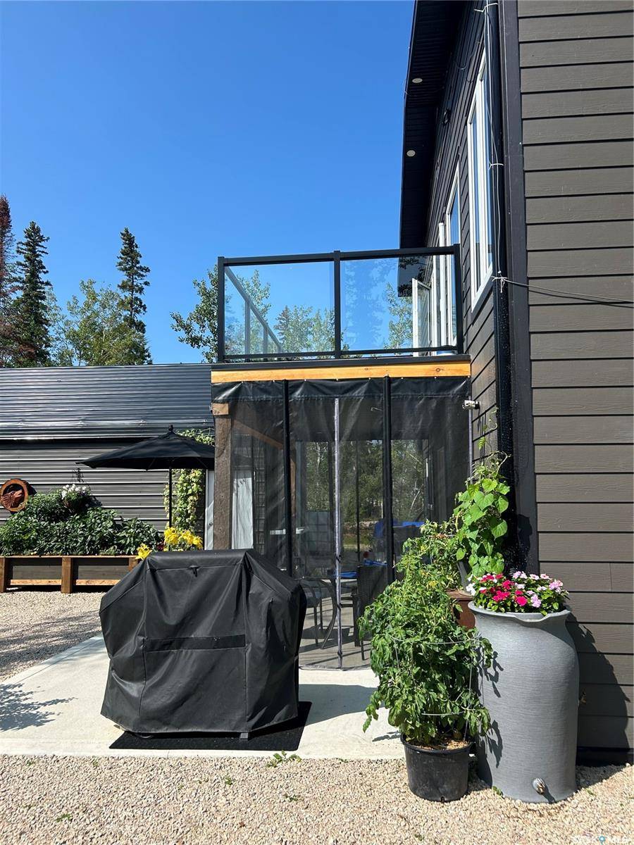 Northern Admin District, SK S0P 0A0,106 Lakeview DRIVE