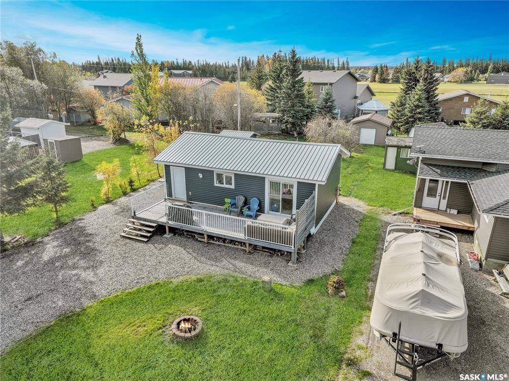 Candle Lake, SK S0J 3E0,17 White Poplar CRESCENT