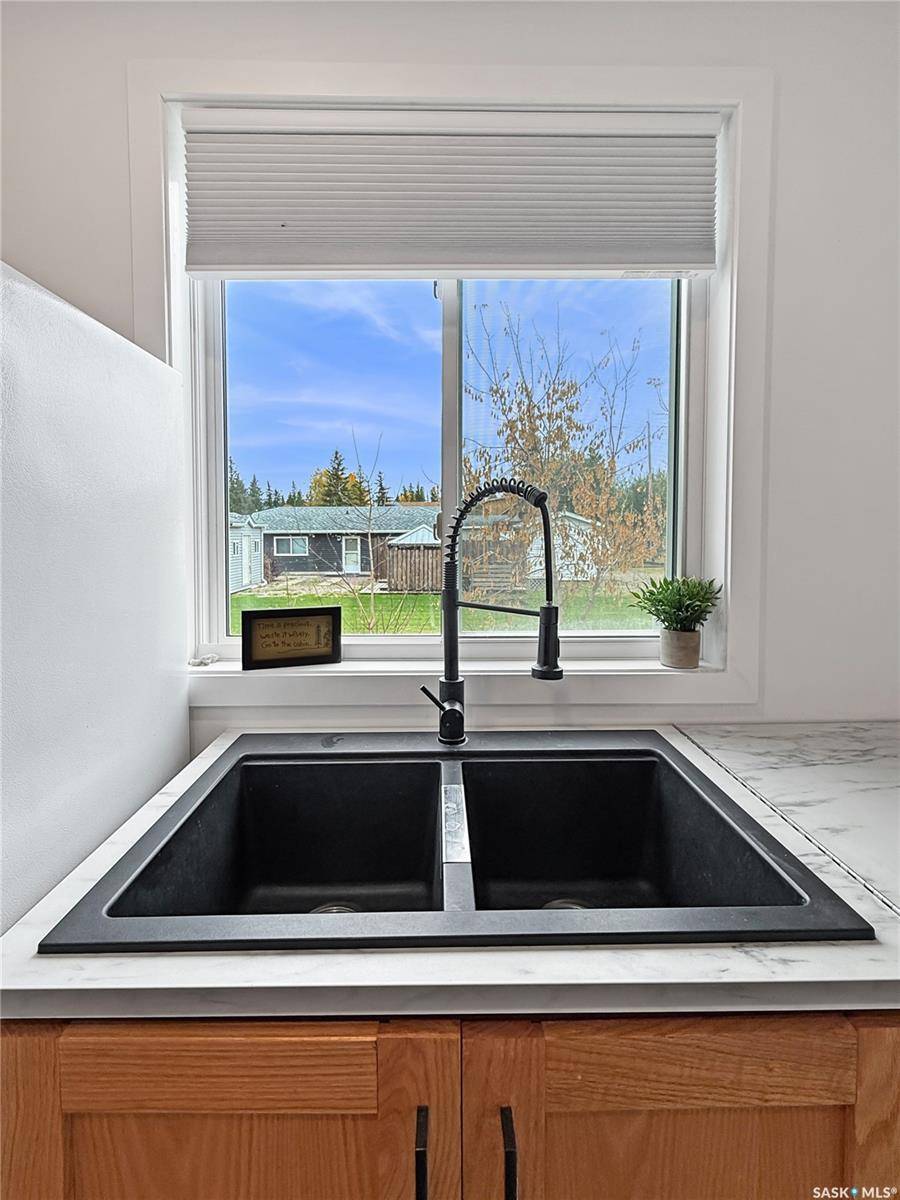 Candle Lake, SK S0J 3E0,17 White Poplar CRESCENT