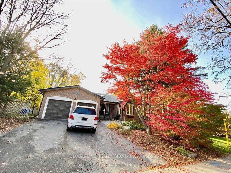 Mississauga, ON L5H 3L1,812 Bexhill RD