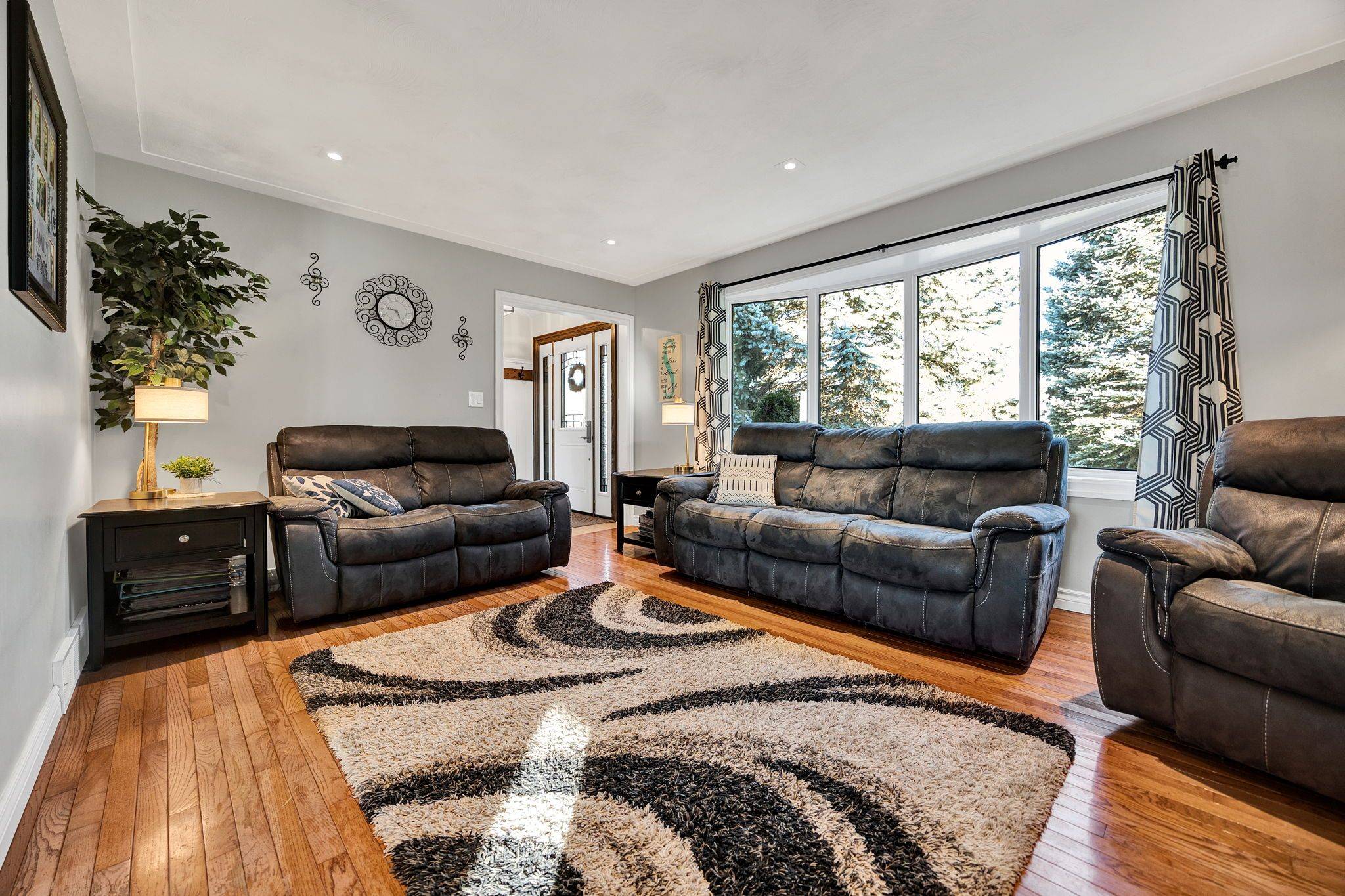 Wellesley, ON N0B 2M0,3766 Lobsinger Line