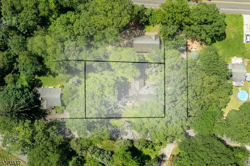 Vernon Twp., NJ 07422,209 Alturas Rd