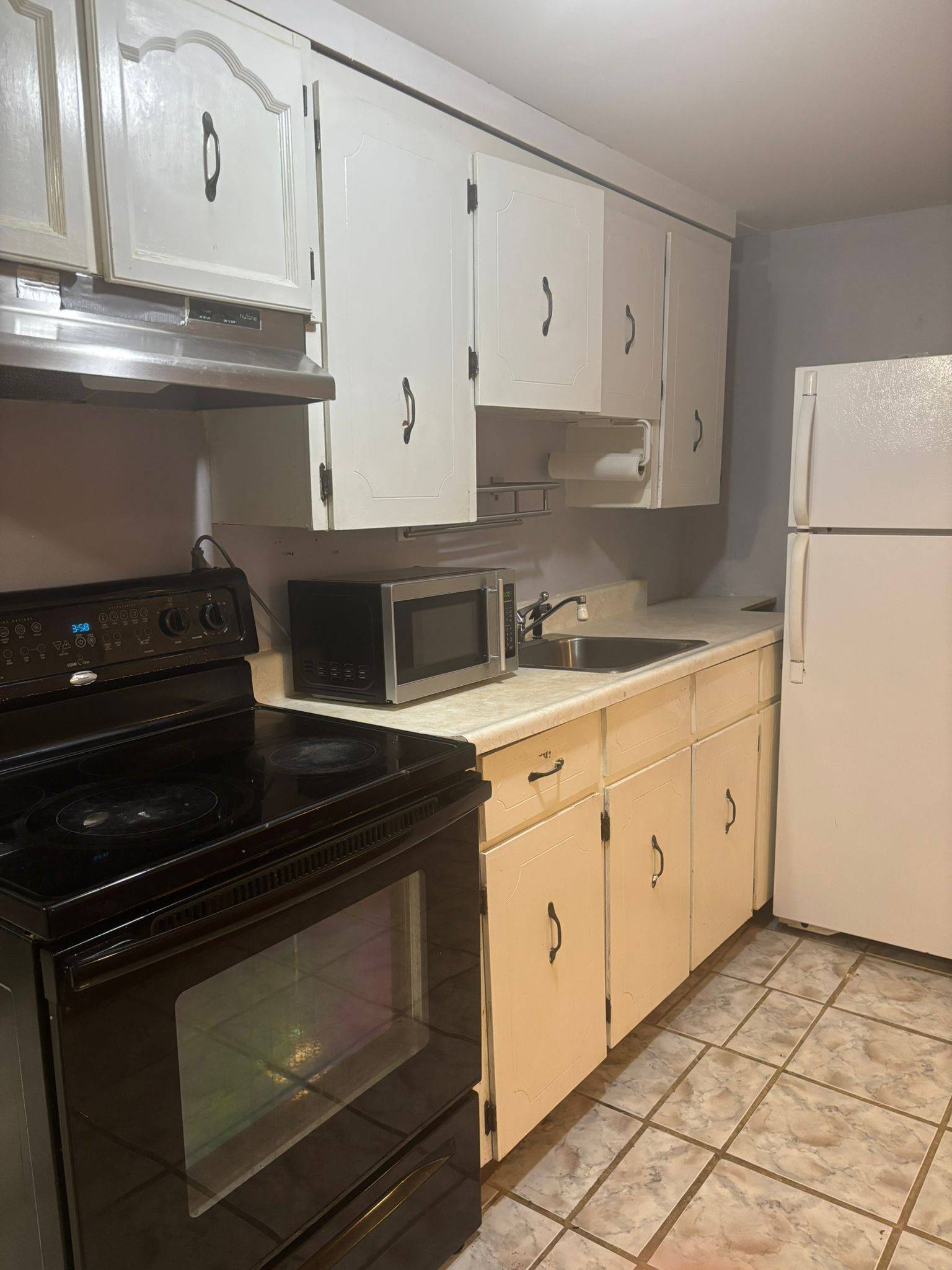 Pickering, ON L1V 5Y6,979 Rambleberry AVE #Lower