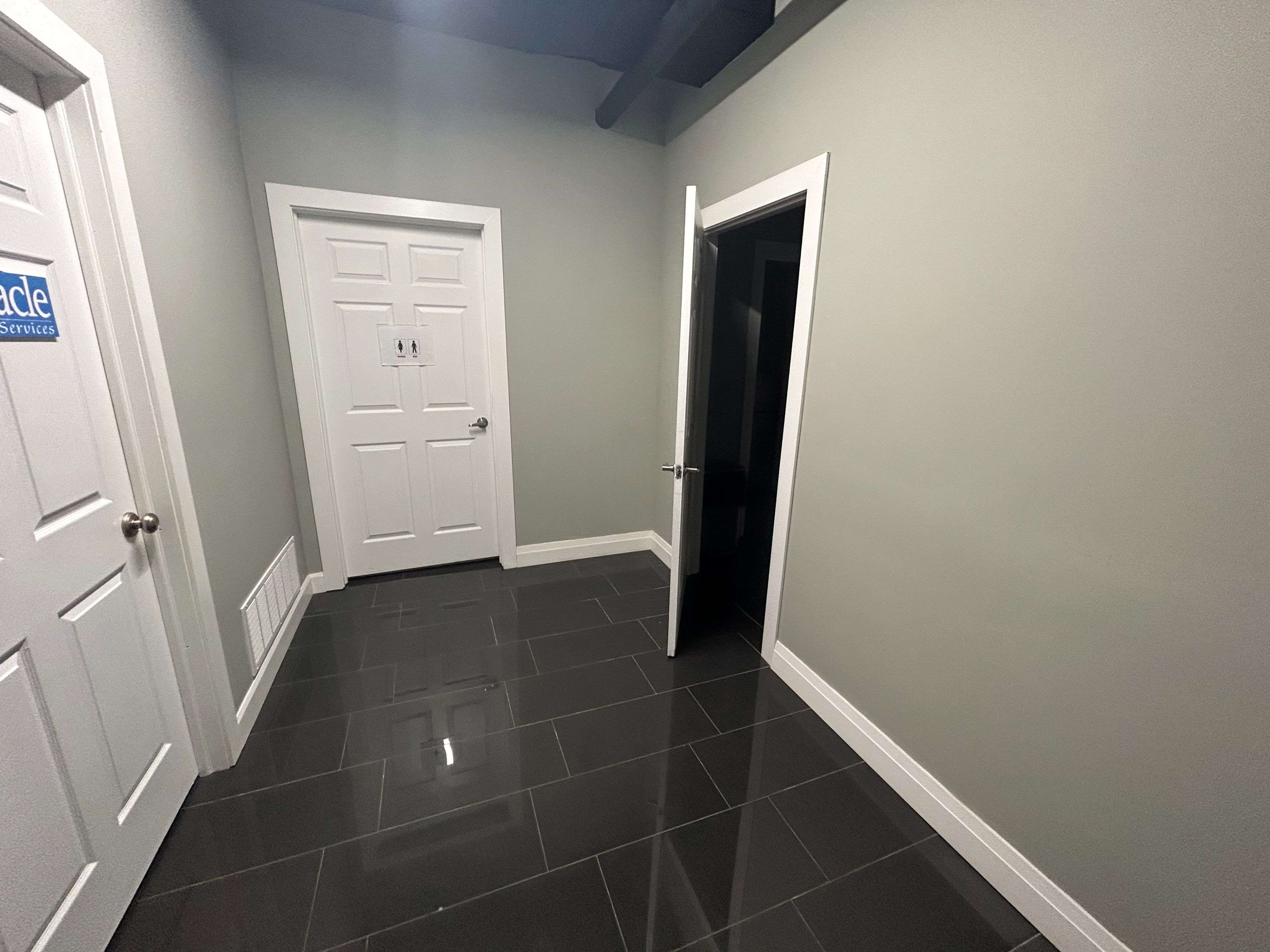 Vaughan, ON L4L 4M5,7681 Highway 27 N/A #17