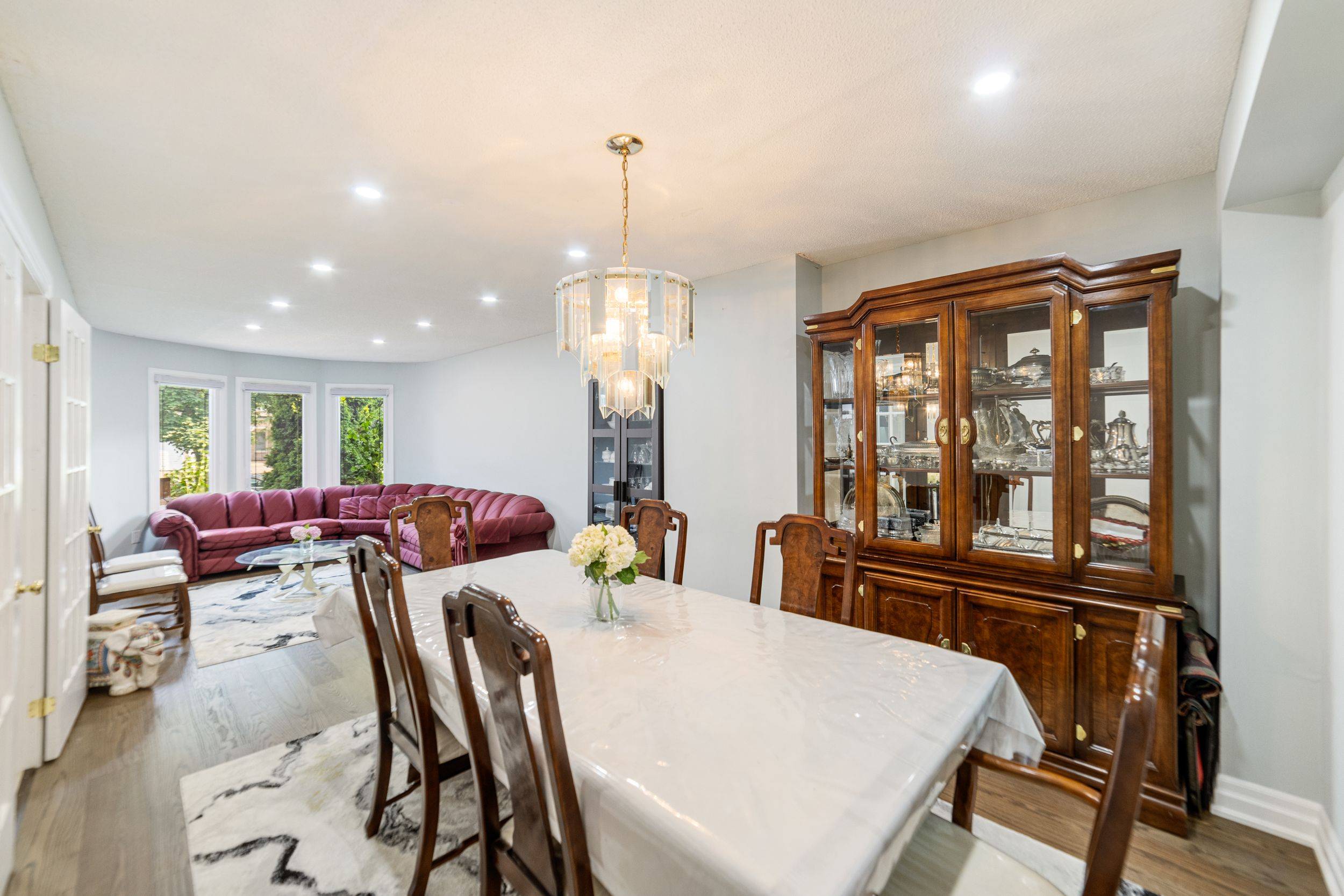 Mississauga, ON L5R 1W2,415 Everton DR