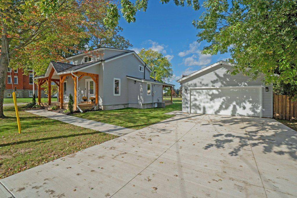 Southwold, ON N0L 1K0,35620 Fingal Line