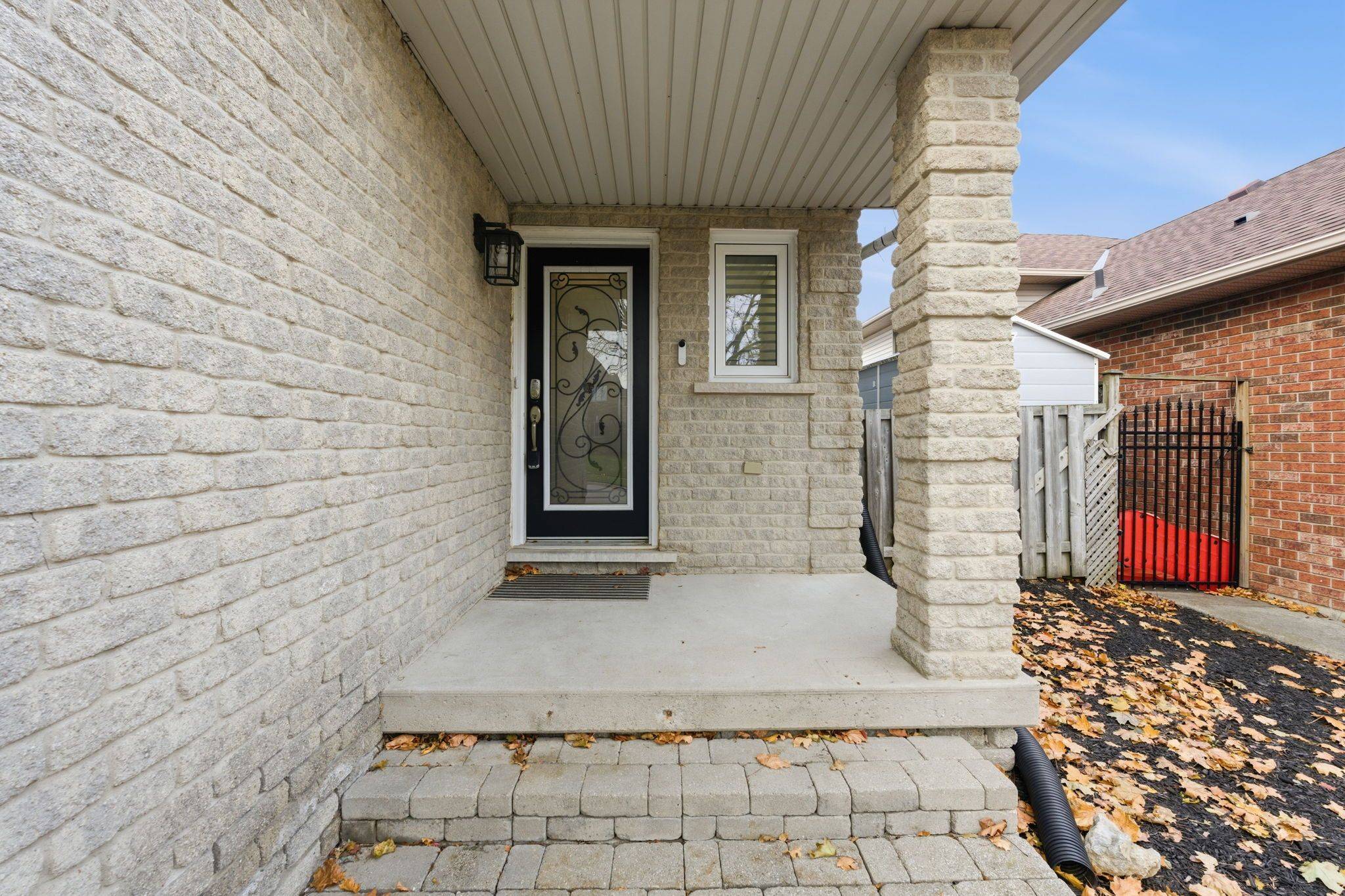 Hamilton, ON L9G 5A3,157 Braithwaite AVE