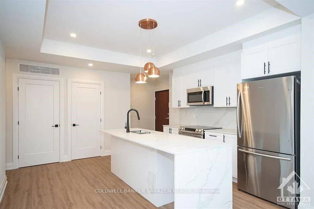 Glebe - Ottawa East And Area, ON K1S 3Y5,15 Monk ST #8