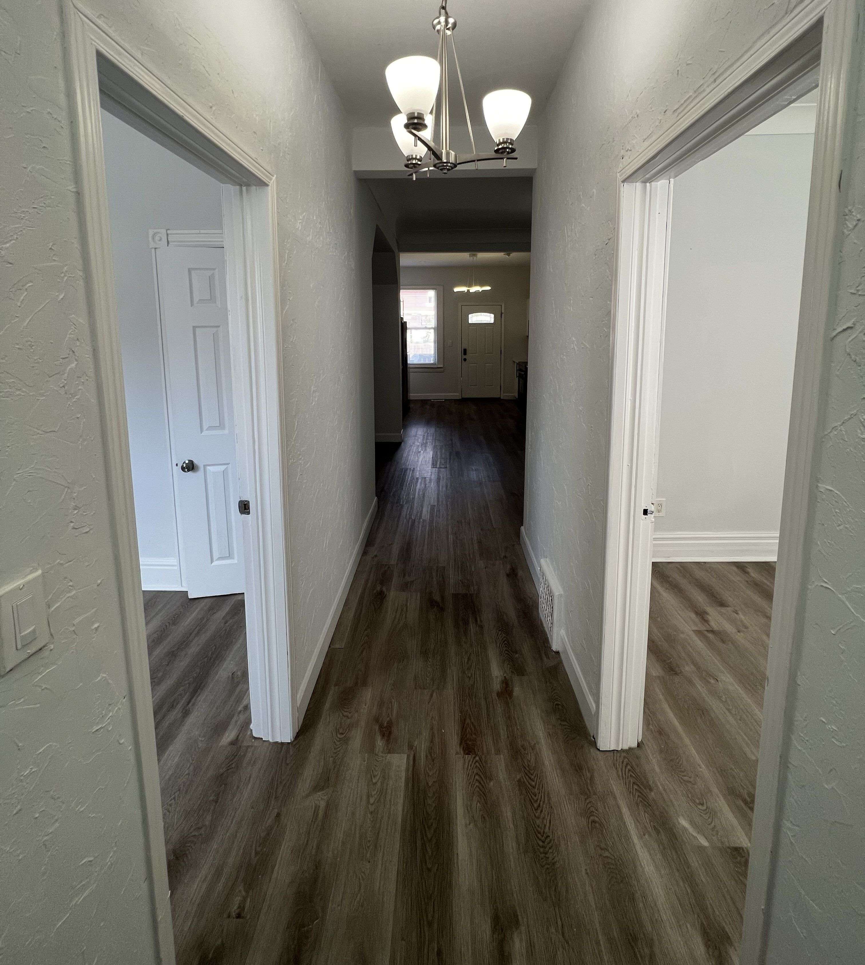 Hamilton, ON L8L 5Y1,44 Madison AVE