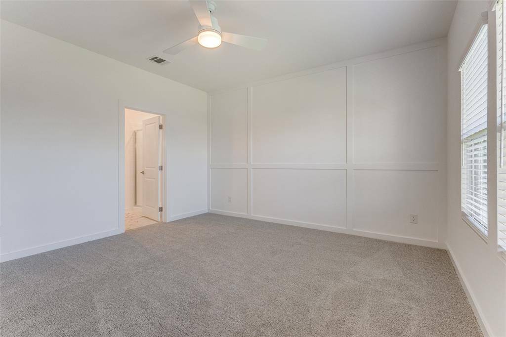 Van Alstyne, TX 75495,529 Ridgewood Drive