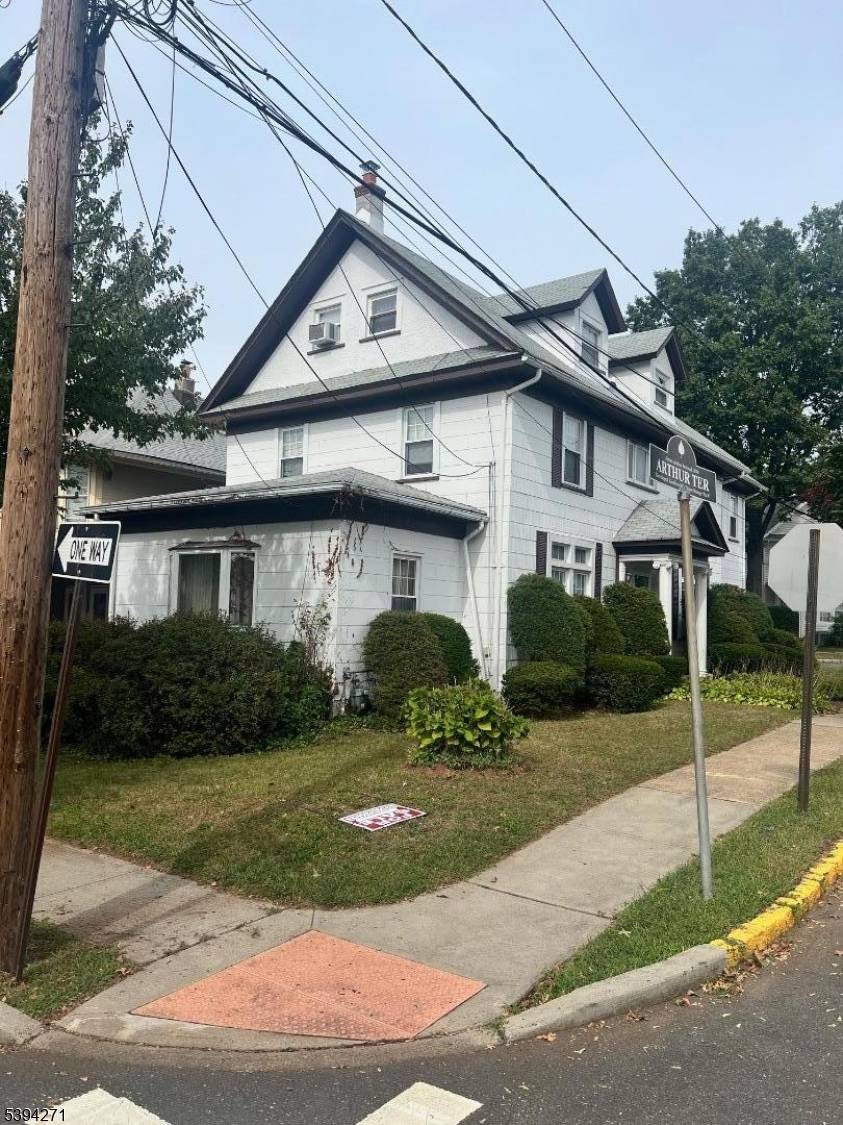 Kenilworth Boro, NJ 07033,75 Arthur Ter