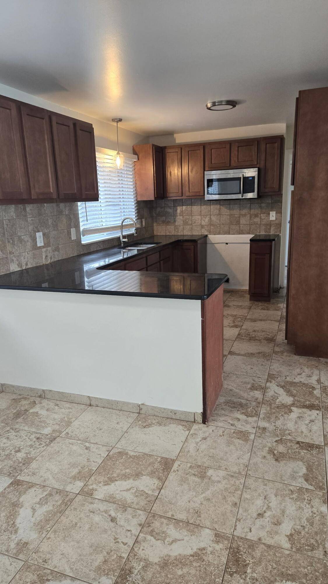 West Bloomfield, MI 48322,7209 Stonebrook RD