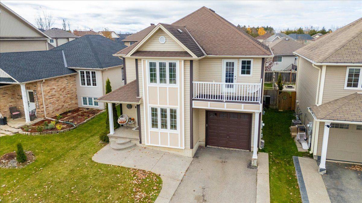 Shelburne, ON L9V 3E2,112 Silk DR