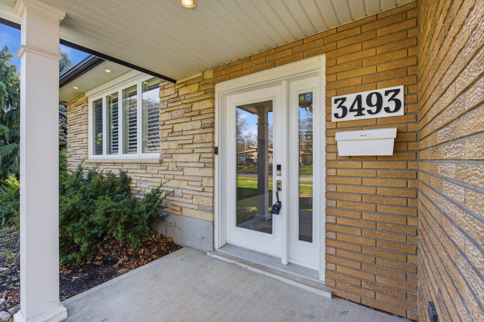 Niagara Falls, ON L2J 3E5,3493 Wiltshire BLVD