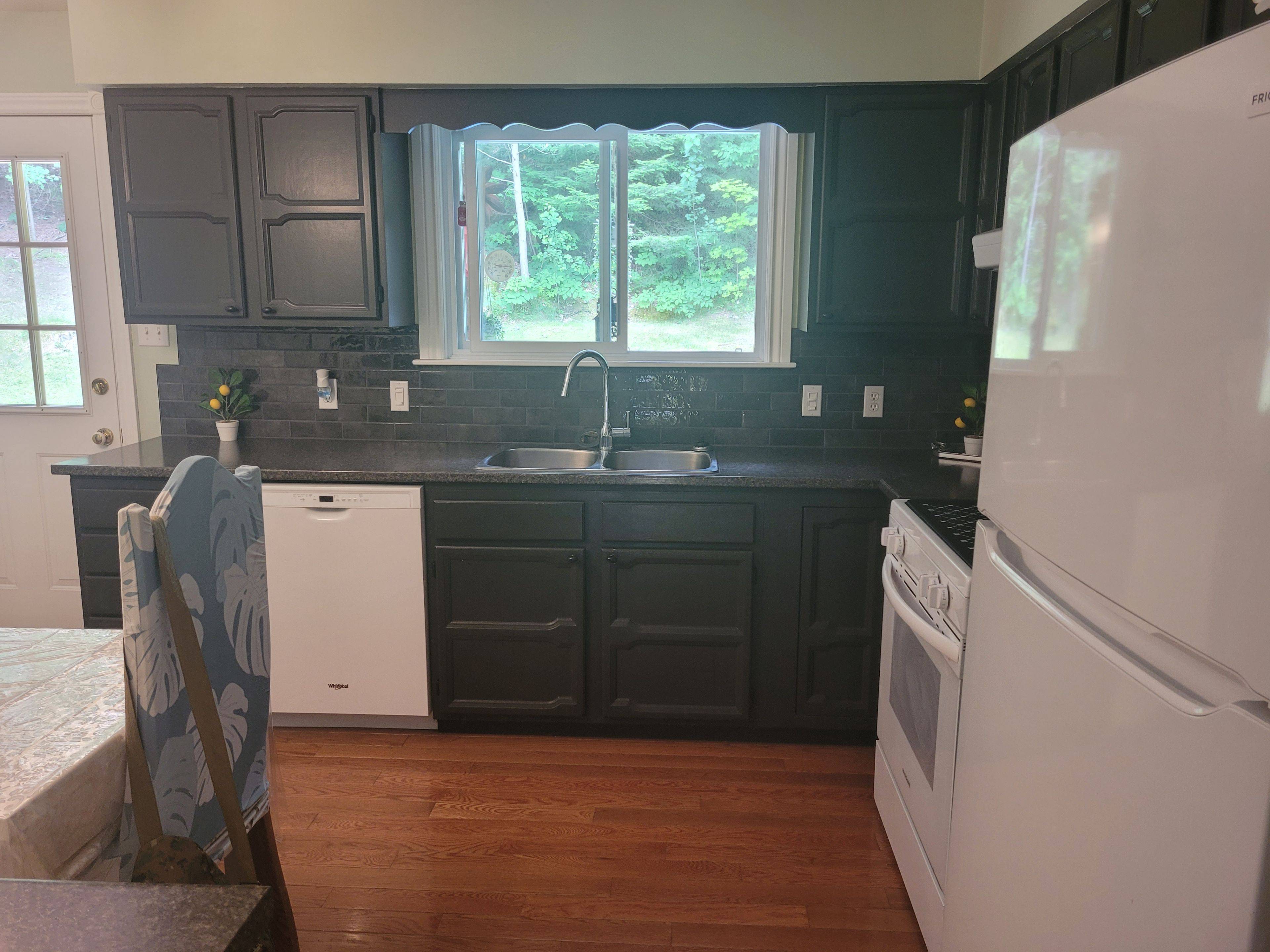 Bancroft, ON K0L 1C0,19 FOREST HILL RD