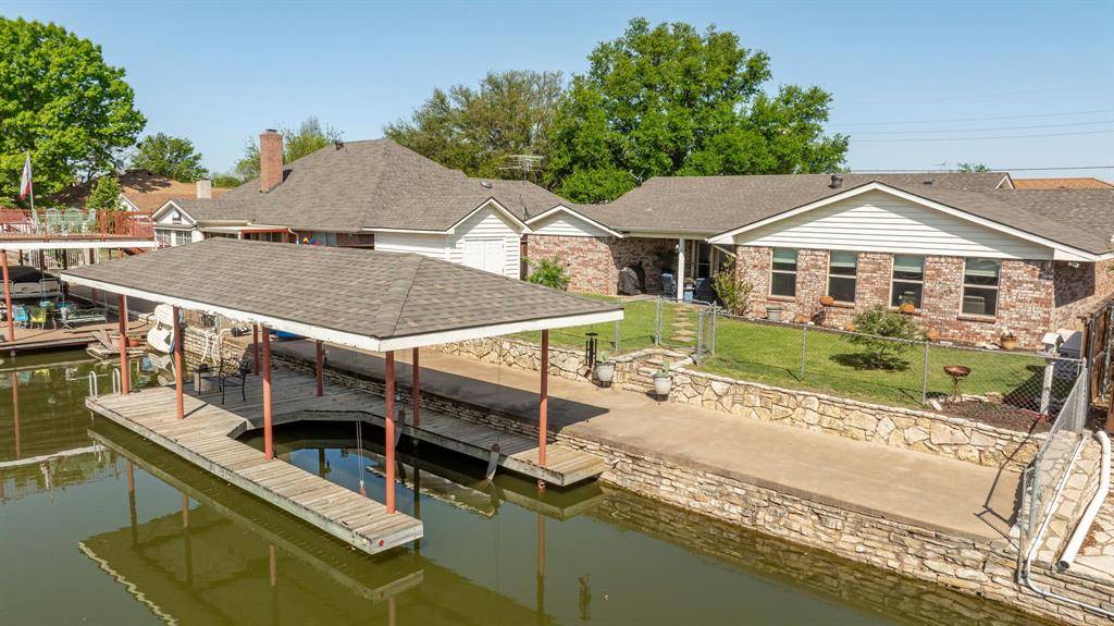 Granbury, TX 76048,213 Bahama Court