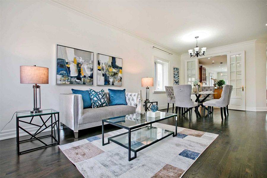 Toronto C04, ON M4N 1Y8,7 Roslin AVE